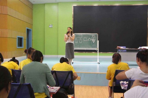 贵州职业学校开设幼师专业