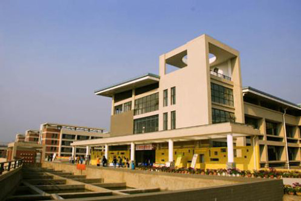 重庆职业学校 重庆职业学校