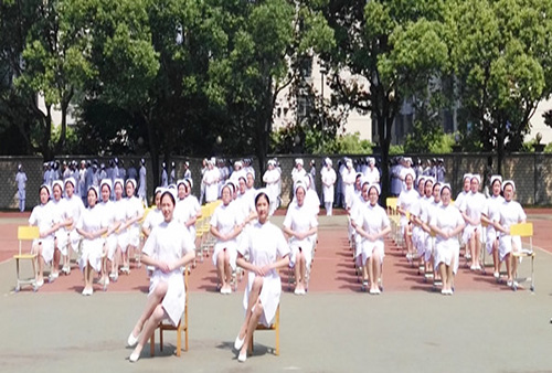 贵州护理学校