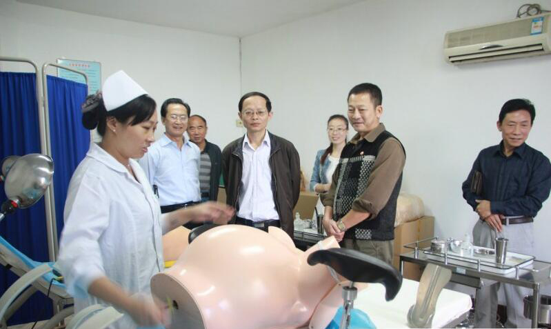贵州省医护理学校