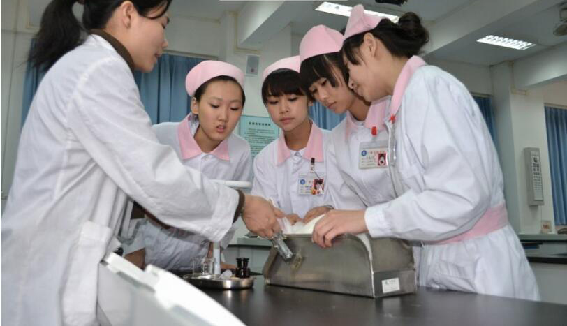 贵阳卫生学校